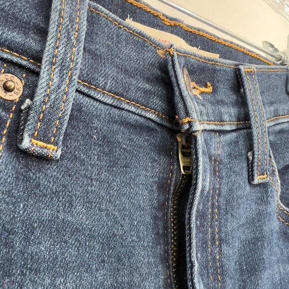 Levi's High Waisted Mom Jeans Size 25 - Picture 4 of 12